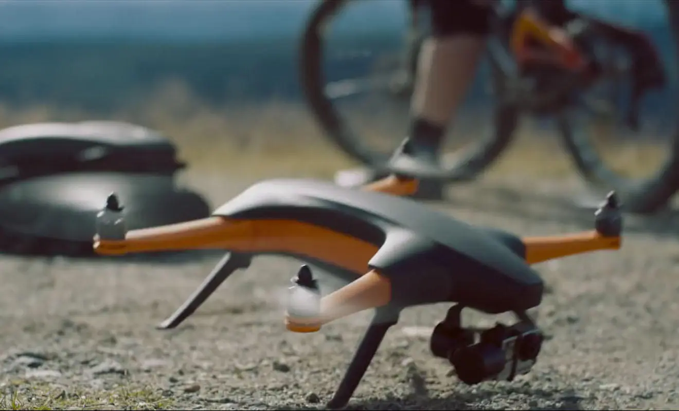 Staaker – Auto-follow drone