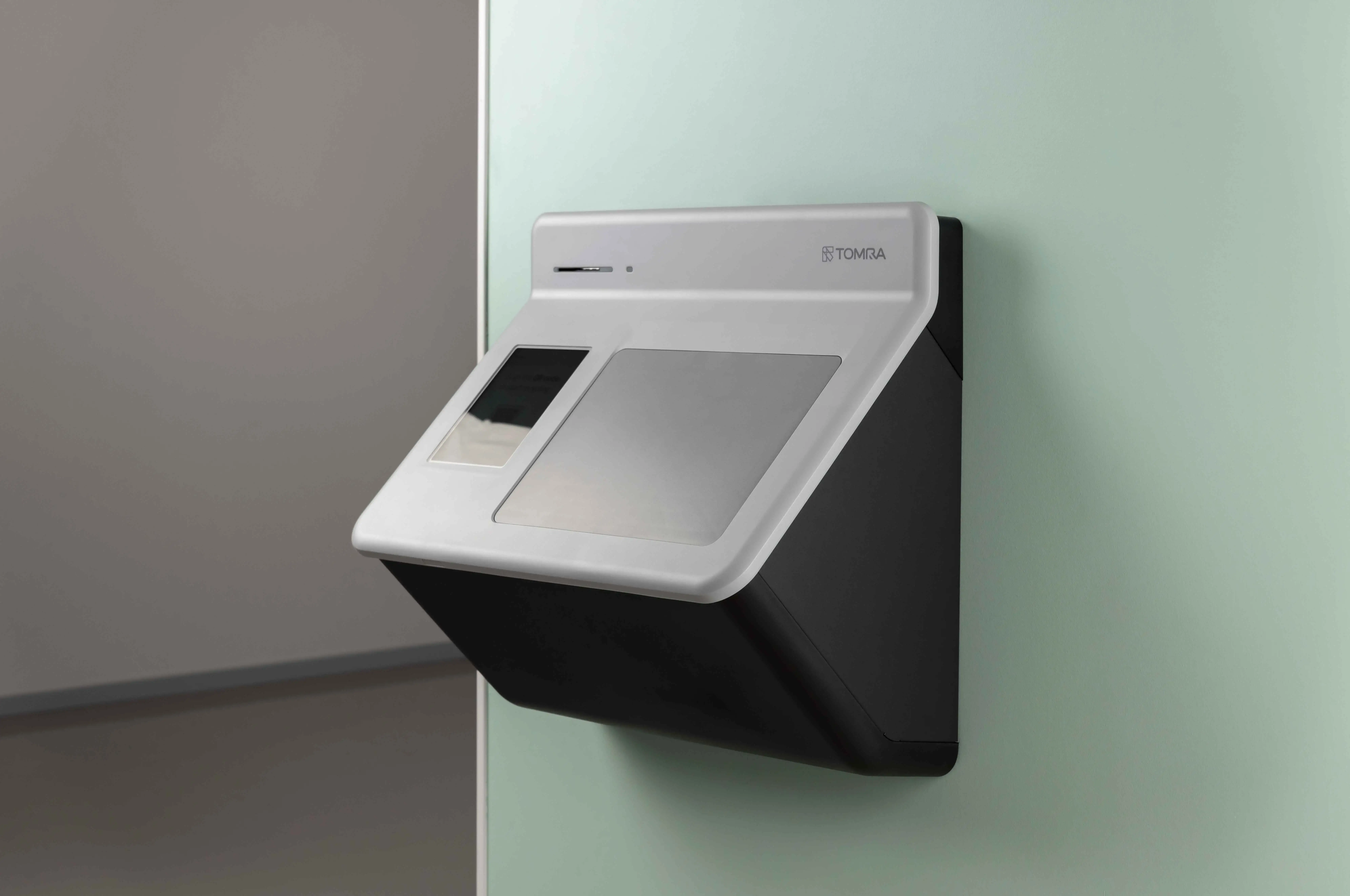 TOMRA – multifeed pantemaskin